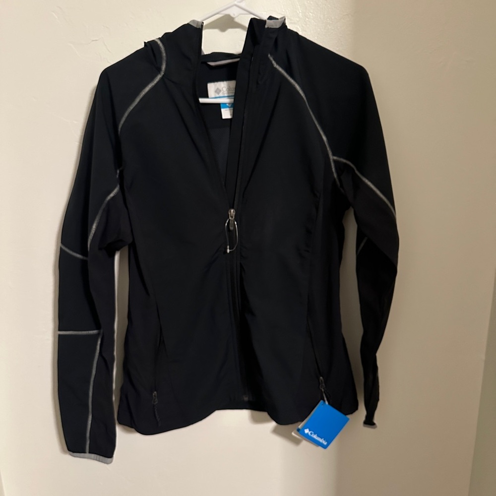 Women’s Columbia light weight jacket